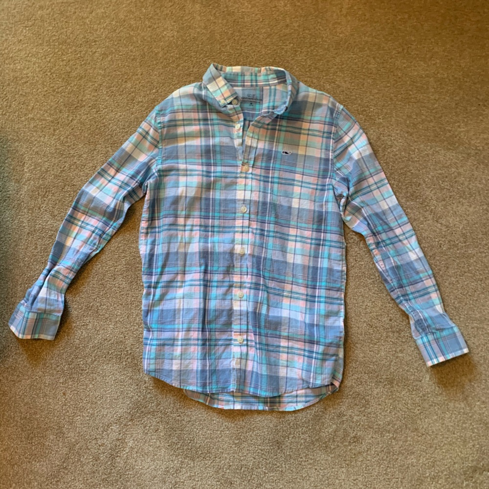 Blue plaid Boys Vineyard Vine button down shirt size m.